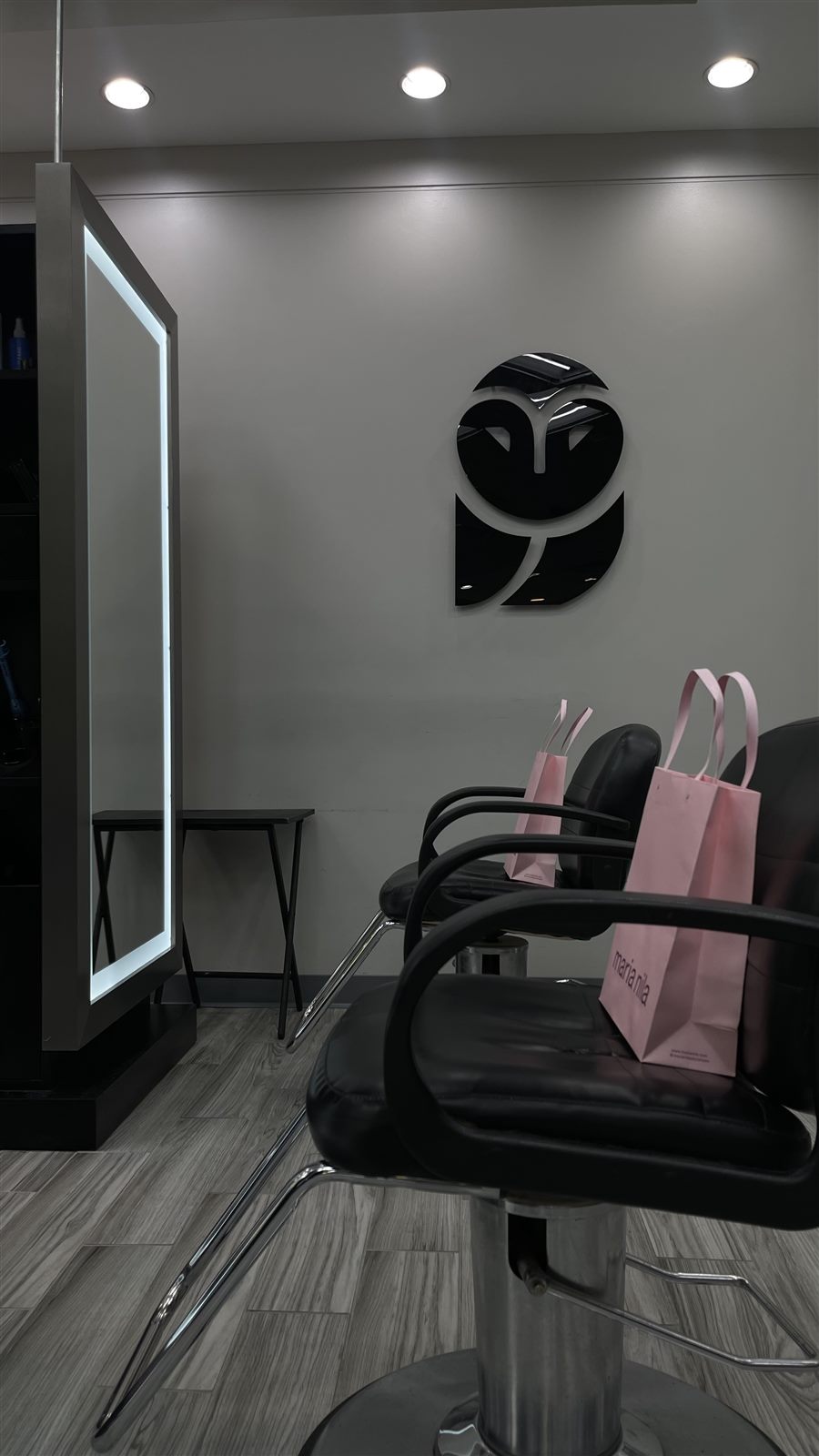 AZNA Bethesda gallery photo